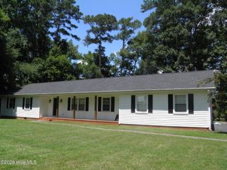3916 Riviera Drive, Elm City, NC 27822