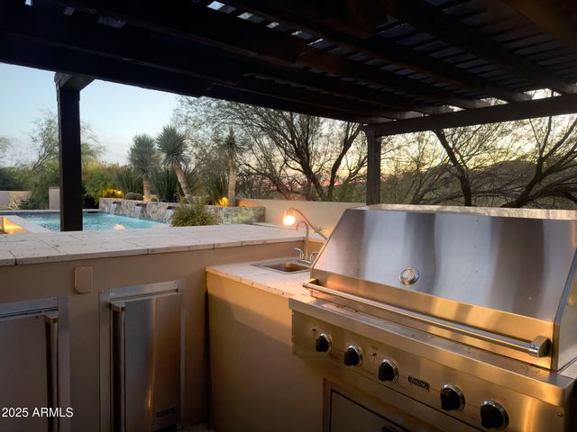 18826 N 101ST Place, Scottsdale, AZ 85255