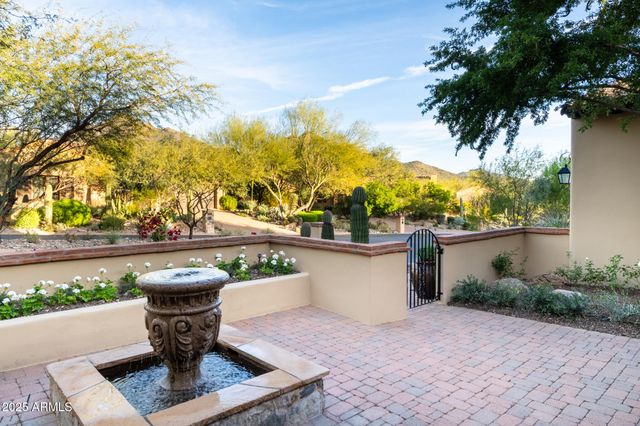 18826 N 101ST Place, Scottsdale, AZ 85255