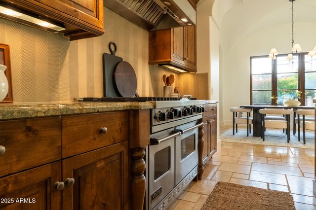 18826 N 101ST Place, Scottsdale, AZ 85255