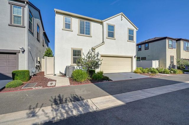 9299 Mystic Lake Aly, Sacramento, CA 95829