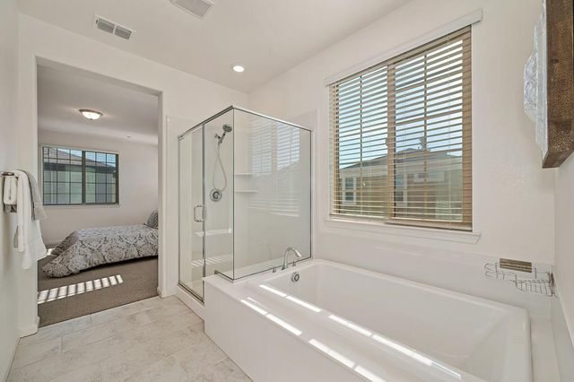 9299 Mystic Lake Aly, Sacramento, CA 95829