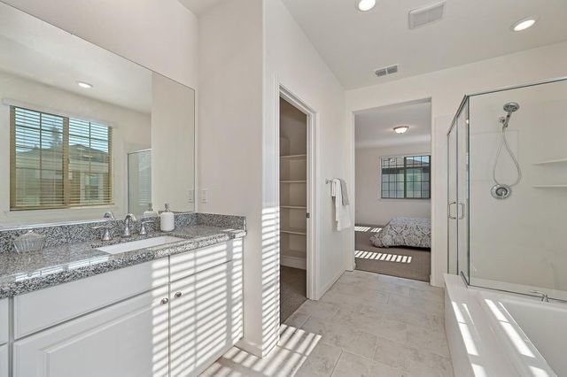 9299 Mystic Lake Aly, Sacramento, CA 95829