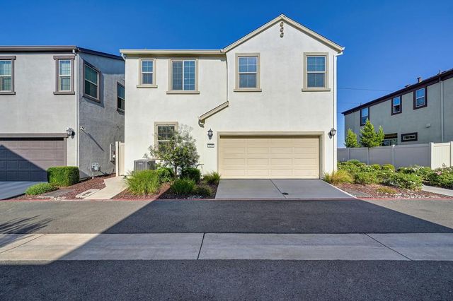 9299 Mystic Lake Aly, Sacramento, CA 95829