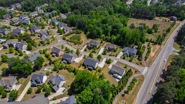 313 Karpen Lane, Cary, NC 27519