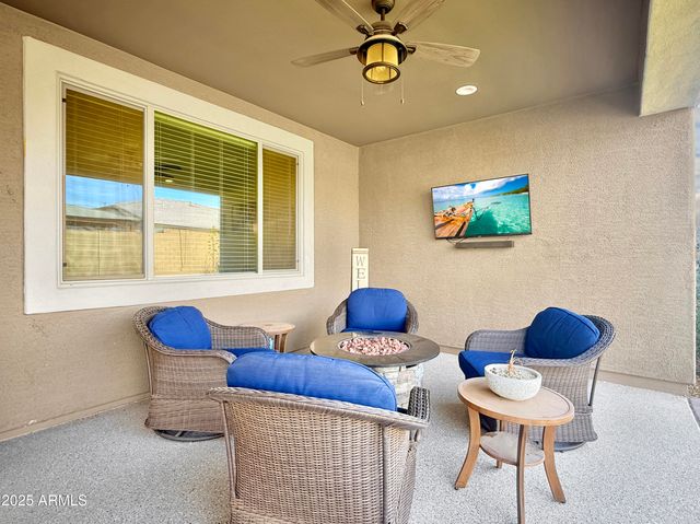 18902 W CLINTON Street, Surprise, AZ 85388