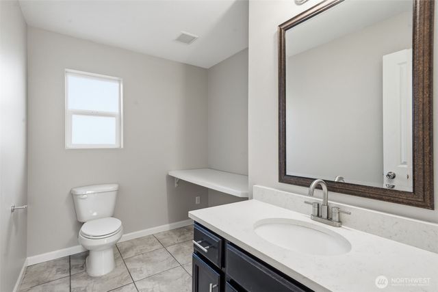 2271 SE Upchurch Way, Port Orchard, WA 98366