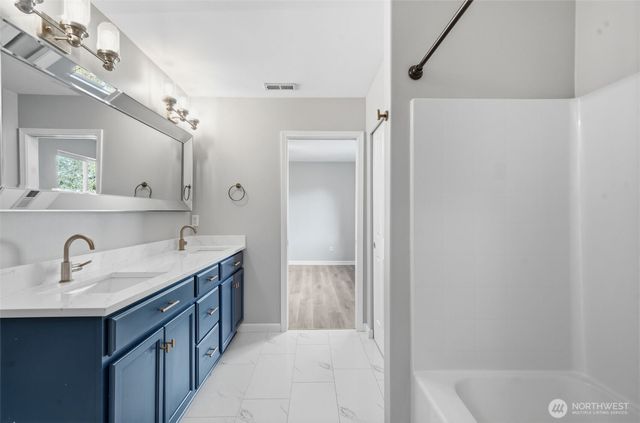 2271 SE Upchurch Way, Port Orchard, WA 98366