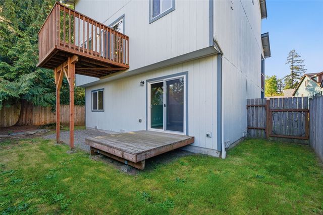 2271 SE Upchurch Way, Port Orchard, WA 98366