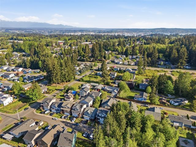 2271 SE Upchurch Way, Port Orchard, WA 98366
