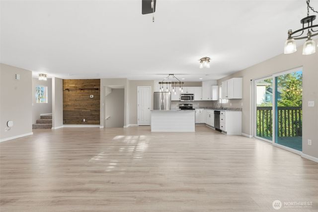 2271 SE Upchurch Way, Port Orchard, WA 98366