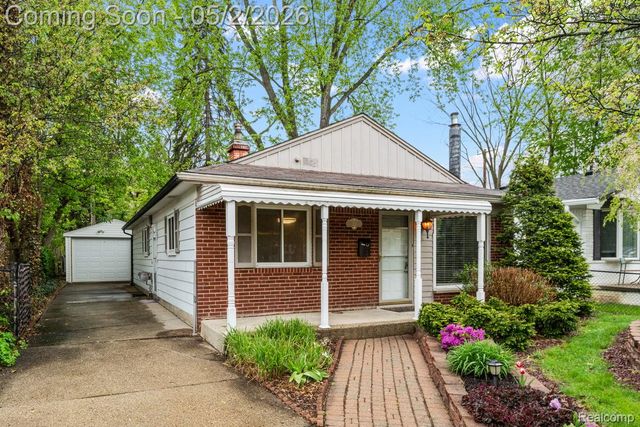 323 N Campbell Road, Royal Oak, MI 48067