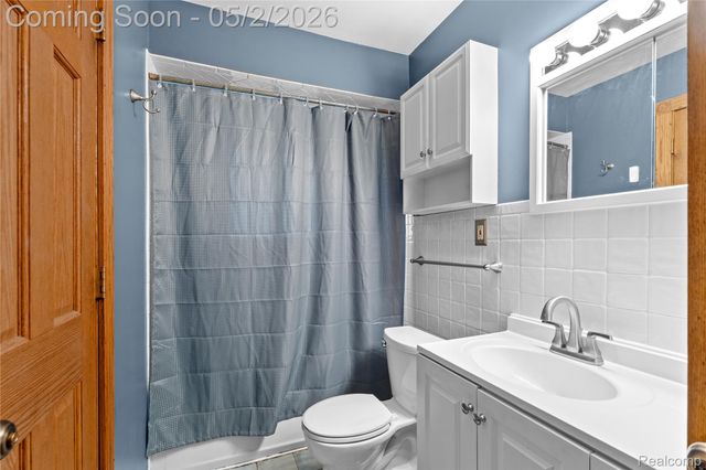 323 N Campbell Road, Royal Oak, MI 48067