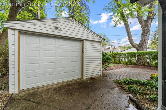 323 N Campbell Road, Royal Oak, MI 48067