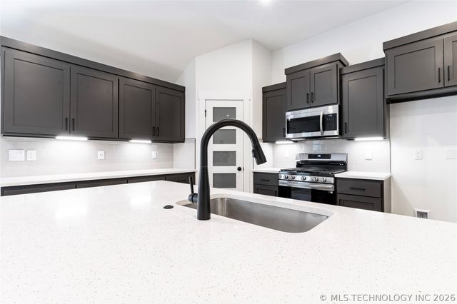 2417 W Main Street, Collinsville, OK 74021