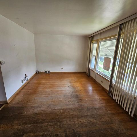 3628 W 69th Street, Chicago, IL 60629