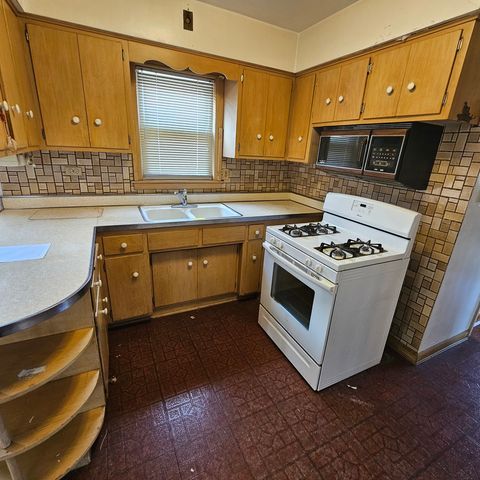 3628 W 69th Street, Chicago, IL 60629