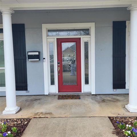 6900 Shadow Lane, Lake Charles, LA 70605