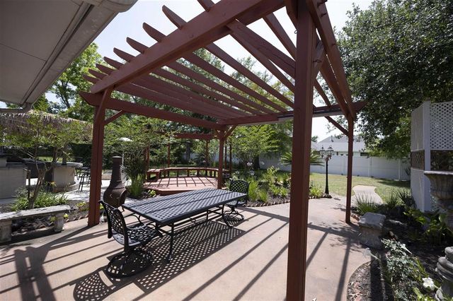 6900 Shadow Lane, Lake Charles, LA 70605