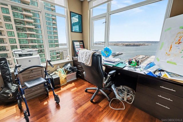 1205 Pacific Hwy 2906, San Diego, CA 92101