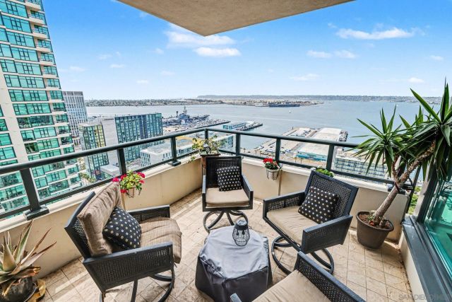 1205 Pacific Hwy 2906, San Diego, CA 92101