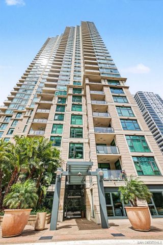 1205 Pacific Hwy 2906, San Diego, CA 92101