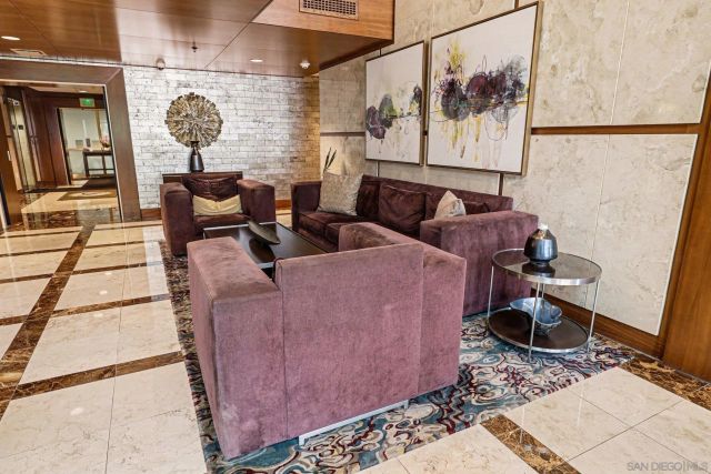 1205 Pacific Hwy 2906, San Diego, CA 92101