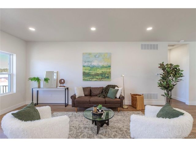 484 Due South Rd, Florissant, CO 80816