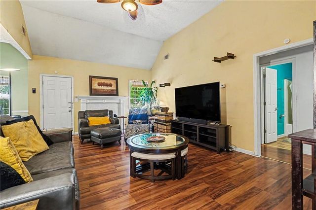 1072 Pennsylvania Run, Lawrenceville, GA 30043