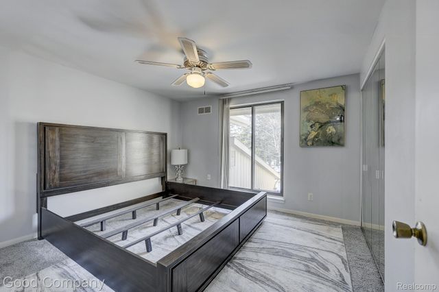 7105 Pebble Park Drive, West Bloomfield Charter Township, MI 48322