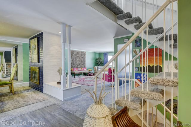 7105 Pebble Park Drive, West Bloomfield Charter Township, MI 48322