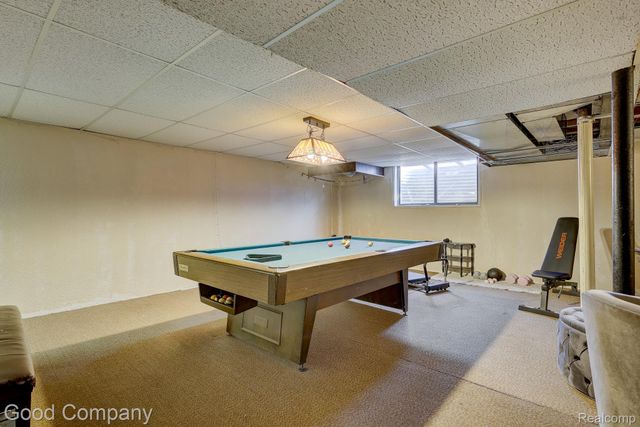 7105 Pebble Park Drive, West Bloomfield Charter Township, MI 48322