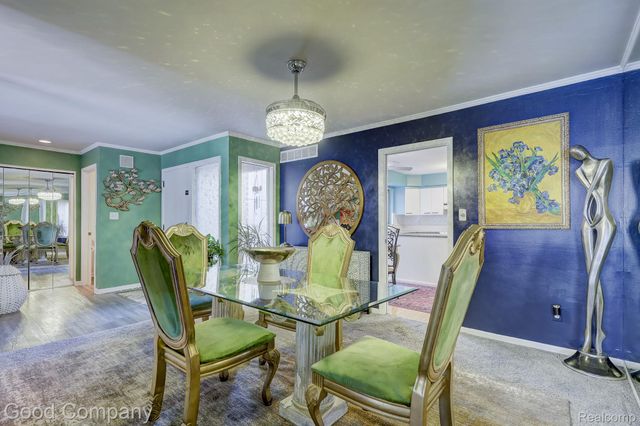 7105 Pebble Park Drive, West Bloomfield Charter Township, MI 48322