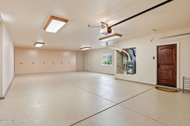 6060 N Vía Del Tecaco, Tucson, AZ 85718