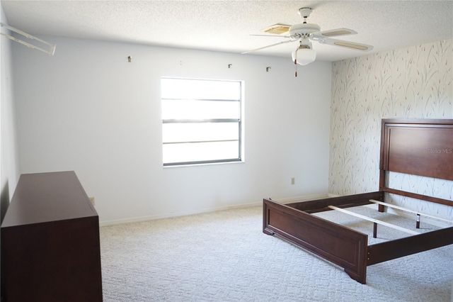 302 BRYCE COURT, Sun City Center, FL 33573