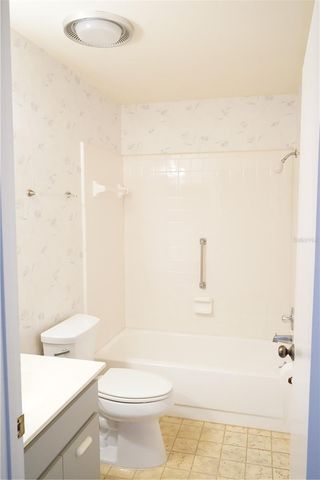 302 BRYCE COURT, Sun City Center, FL 33573