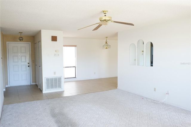 302 BRYCE COURT, Sun City Center, FL 33573