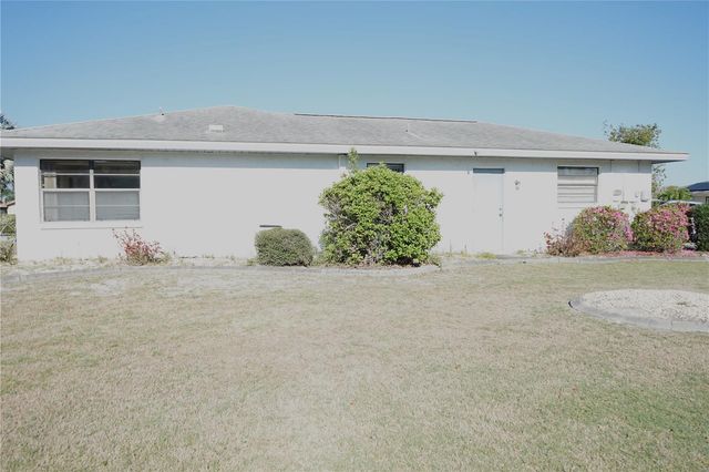 302 BRYCE COURT, Sun City Center, FL 33573