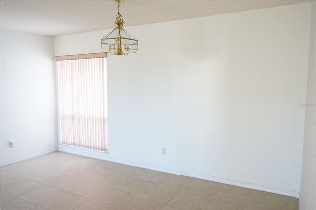 302 BRYCE COURT, Sun City Center, FL 33573