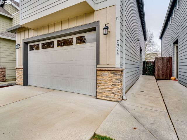 7016 S 11TH St, Ridgefield, WA 98642