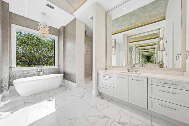 6773 Boniello Drive, Boca Raton, FL 33496