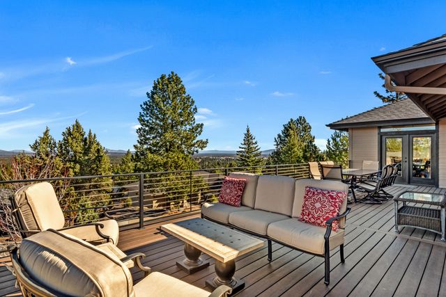 3363 NW Starview Drive, Bend, OR 97703