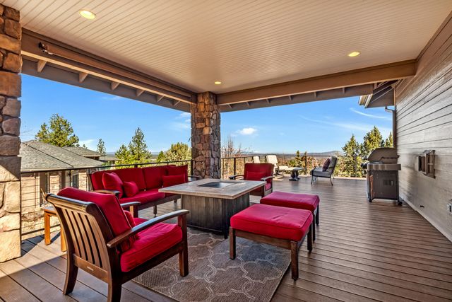 3363 NW Starview Drive, Bend, OR 97703