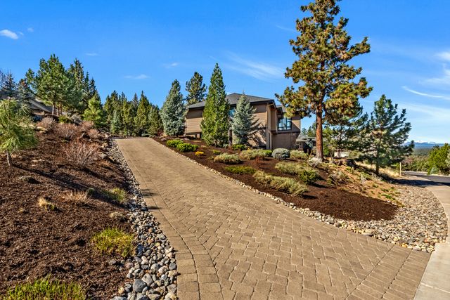 3363 NW Starview Drive, Bend, OR 97703