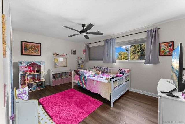 3045 Mary Ln, Escondido, CA 92025