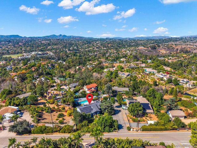 3045 Mary Ln, Escondido, CA 92025