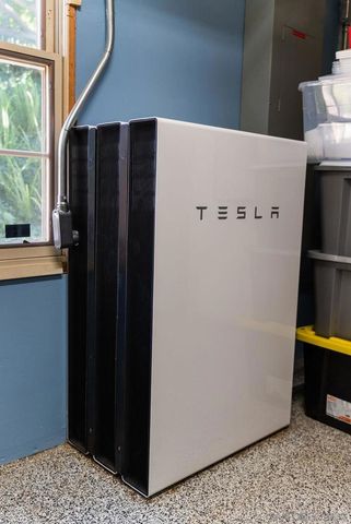 3045 Mary Ln, Escondido, CA 92025