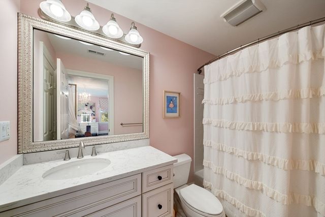 81 Montvale Road, Weston, MA 02493