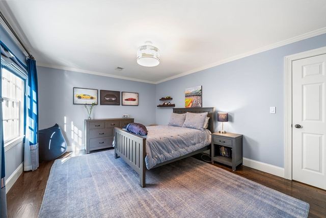 81 Montvale Road, Weston, MA 02493