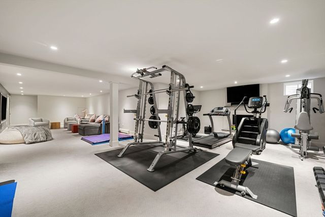 81 Montvale Road, Weston, MA 02493